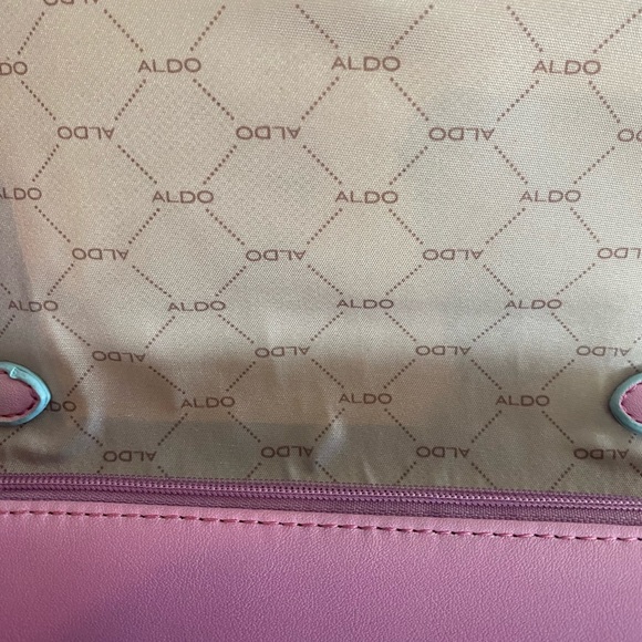 Aldo purse! Perfect for spring - Picture 6 of 6